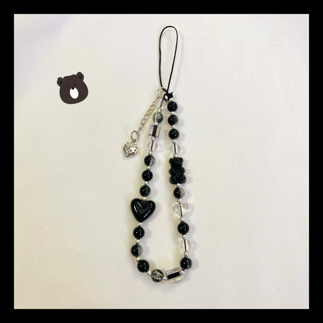 爱心小熊手机链挂饰手腕挂绳韩国ins水晶串珠挂绳通用所有手机壳