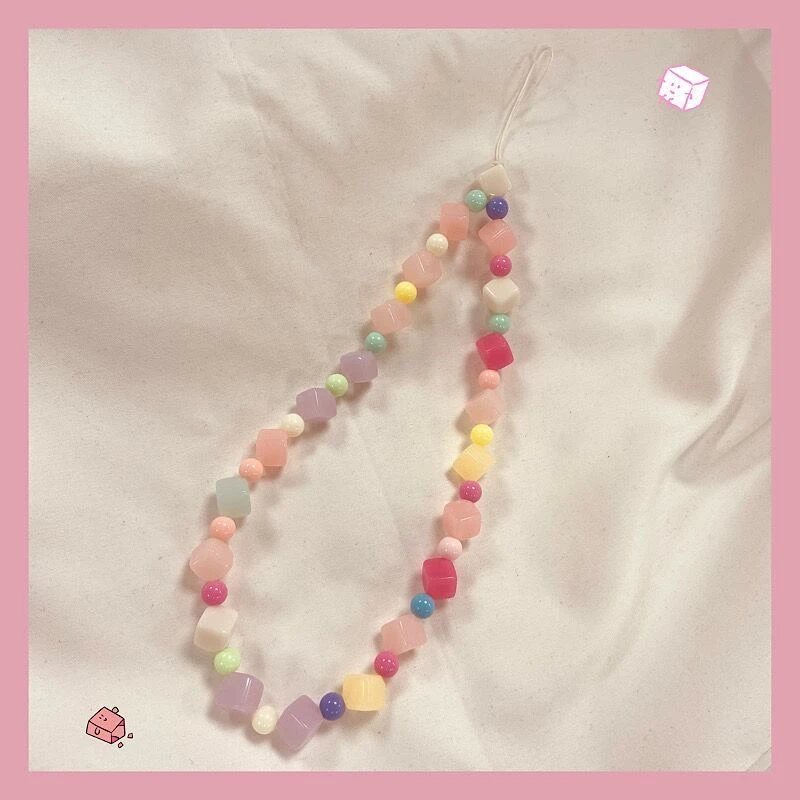 韩风ins风方块彩色珠子手机挂绳耳机壳链条手工串珠创意个性挂件