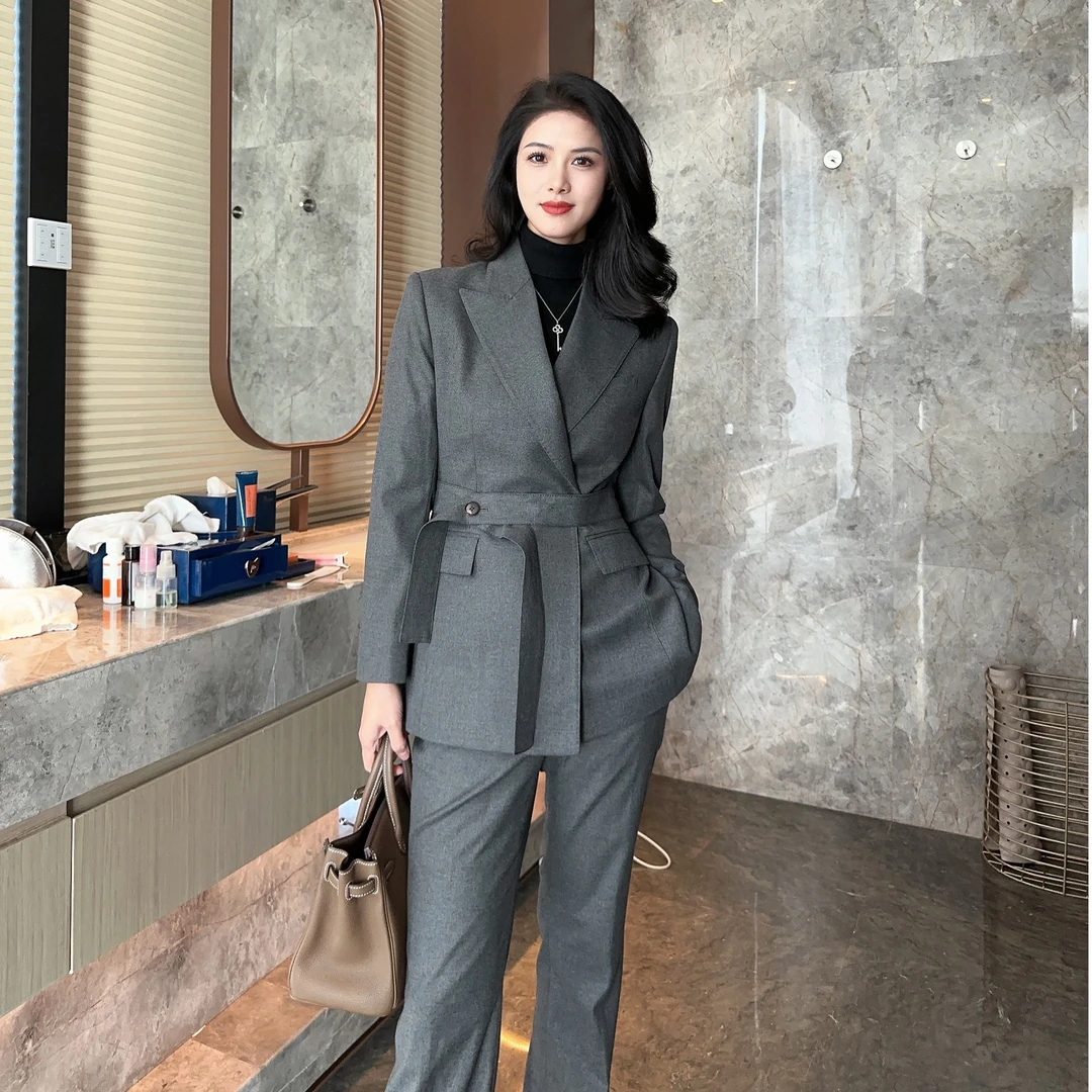 深灰色秋冬双排一扣腰带款西装套装显瘦气质女士职业西服喇叭长裤