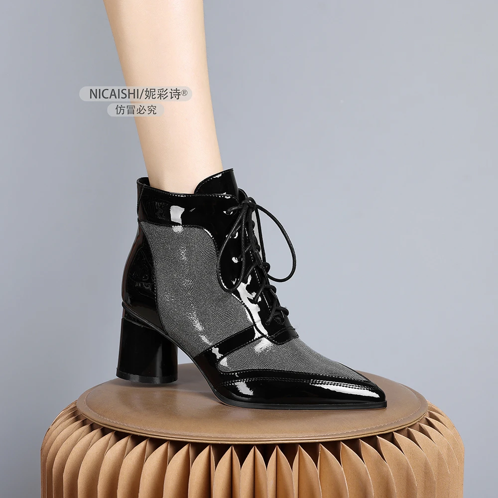 2024年新款英伦风系带气质小短靴中粗跟尖头加绒保暖小踝靴0429