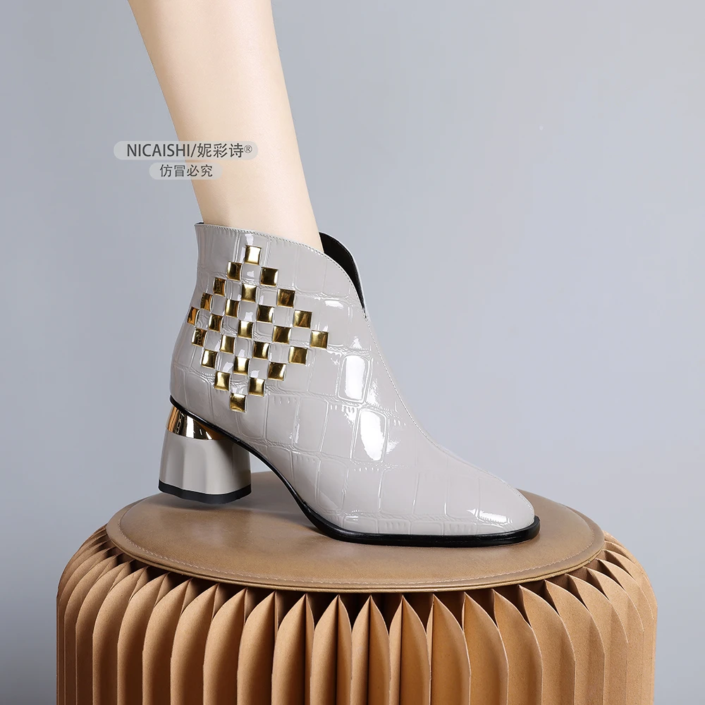2024年新款欧美气质小短靴粗跟圆头时尚中跟软皮编织加绒裸靴0387