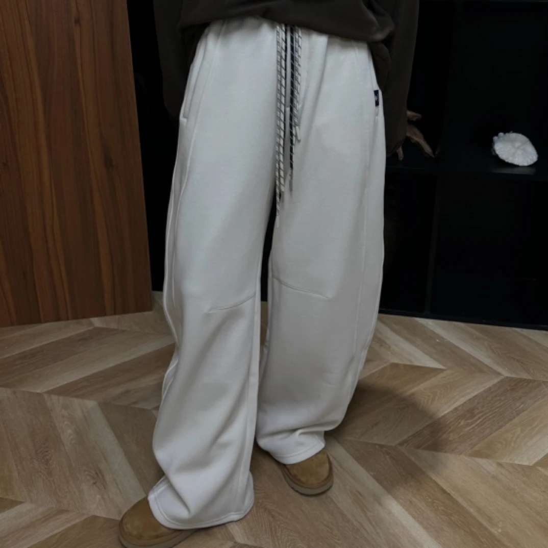 弯刀加绒抽绳卫裤休闲百搭