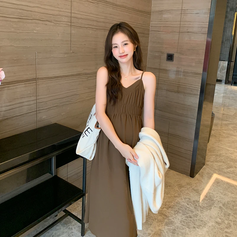 爱惨了这款吊带连衣裙 法式孕妇吊带裙褶皱打底裙春季大码韩版