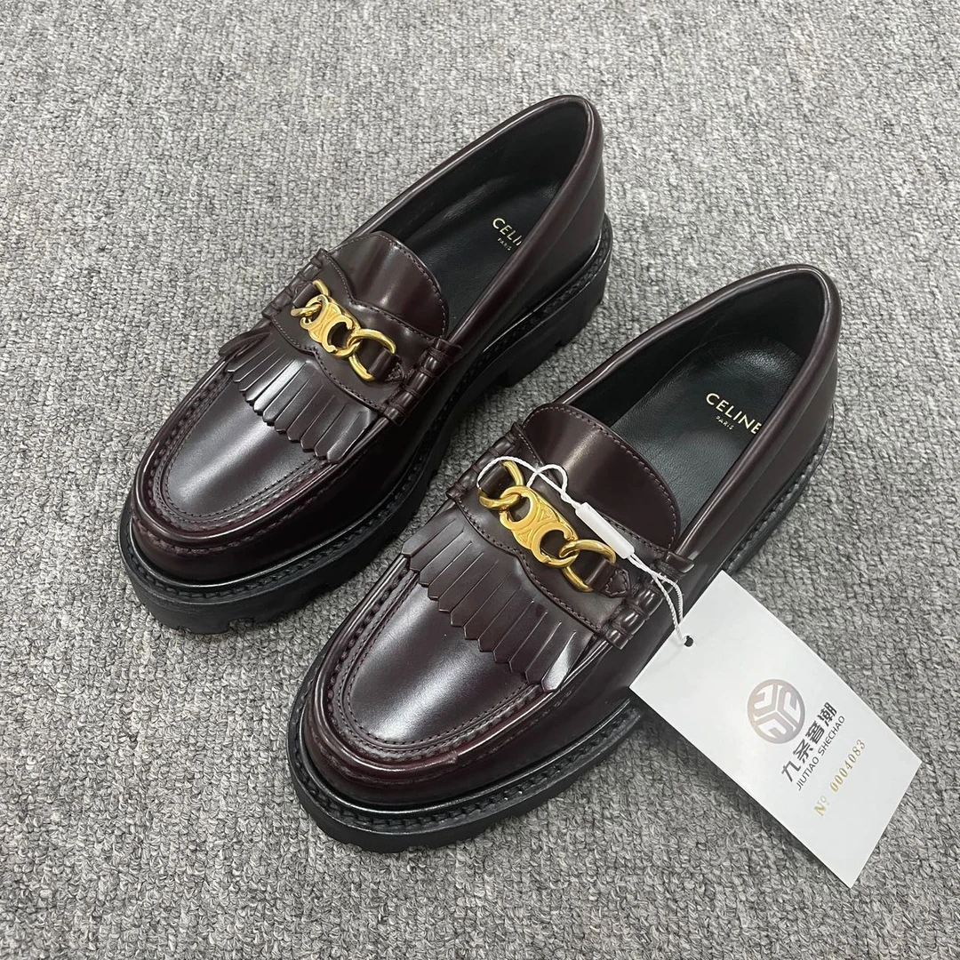 CELINE/赛琳 百搭舒适乐福鞋 35码/4083