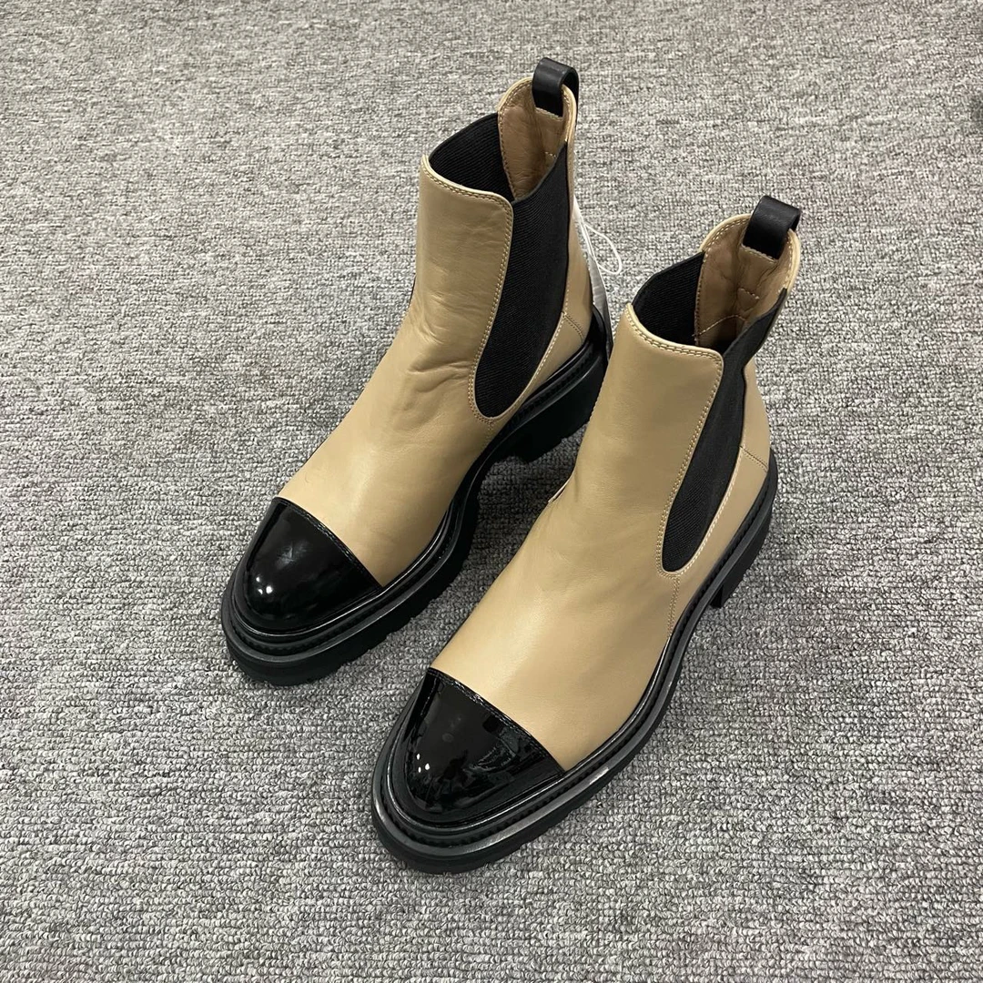 Chanel/香奈儿 时尚舒适短筒切尔西靴 38码/4079