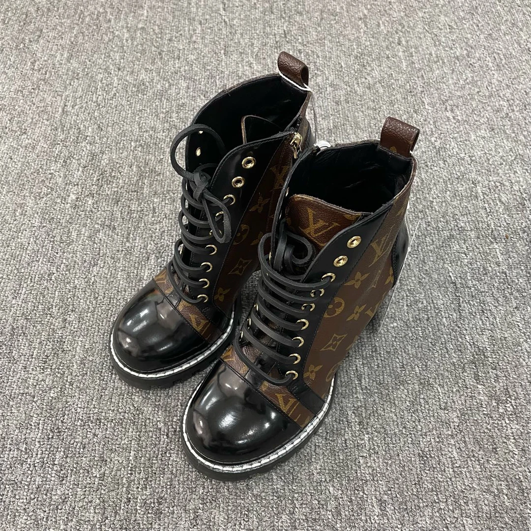 LOUIS VUITTON/路易威登 系带粗高跟圆头短筒短靴 38.5码/4403