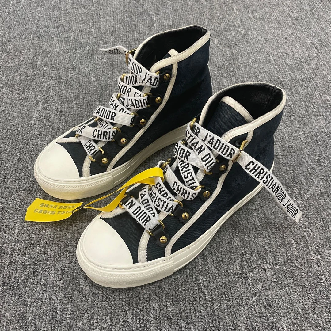 DIOR/迪奥 舒适日常防滑耐磨支撑高帮帆布鞋 36.5码/2588
