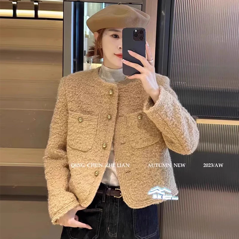 2023法式羊羔毛小香风外套秋冬羽绒内胆加厚百搭高级气质女士上衣