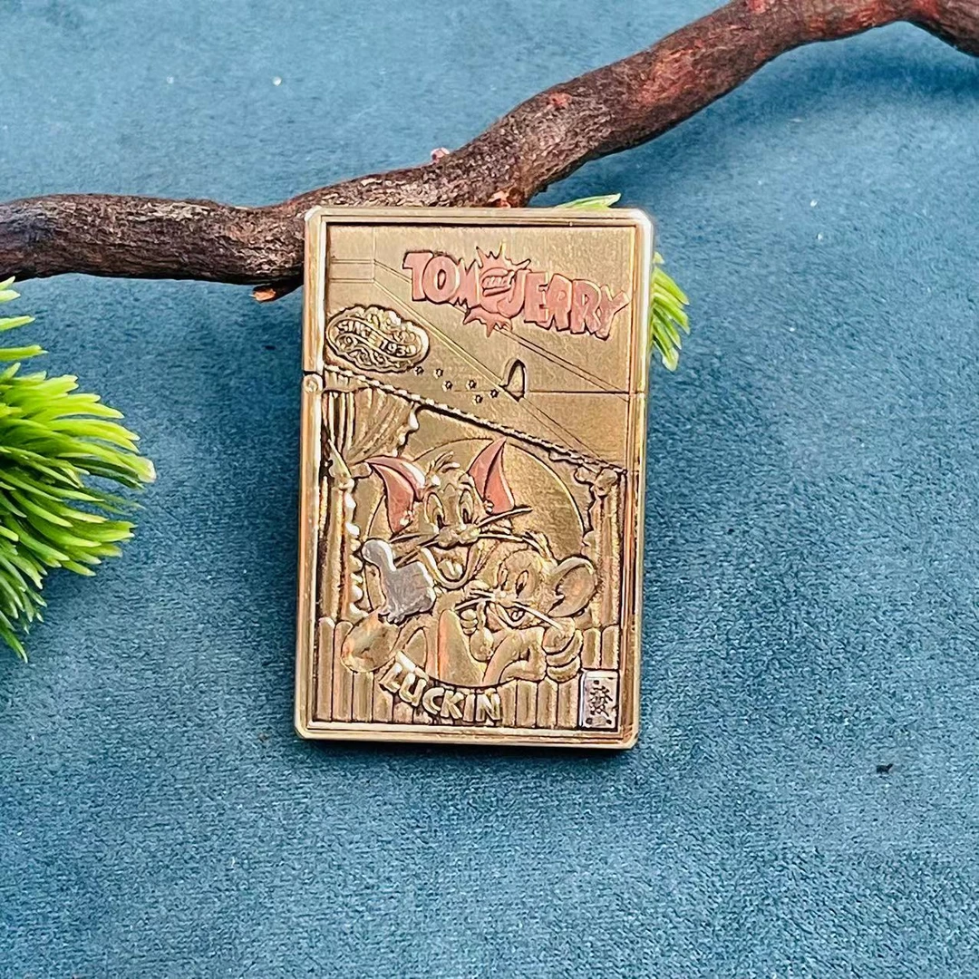 帕伽尼  黄铜 猫和老鼠  紫铜镶嵌  3500  打火机