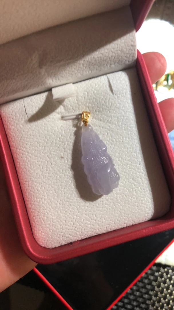 天然翡翠紫色精致