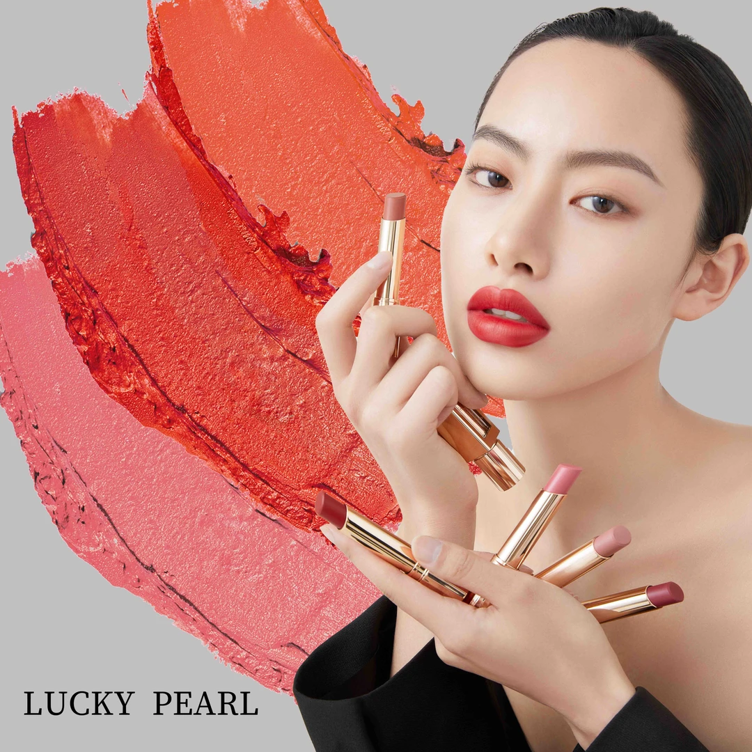 lucky pearl C系列丝绒哑光质地滋润唇膏 效期至25.4.16
