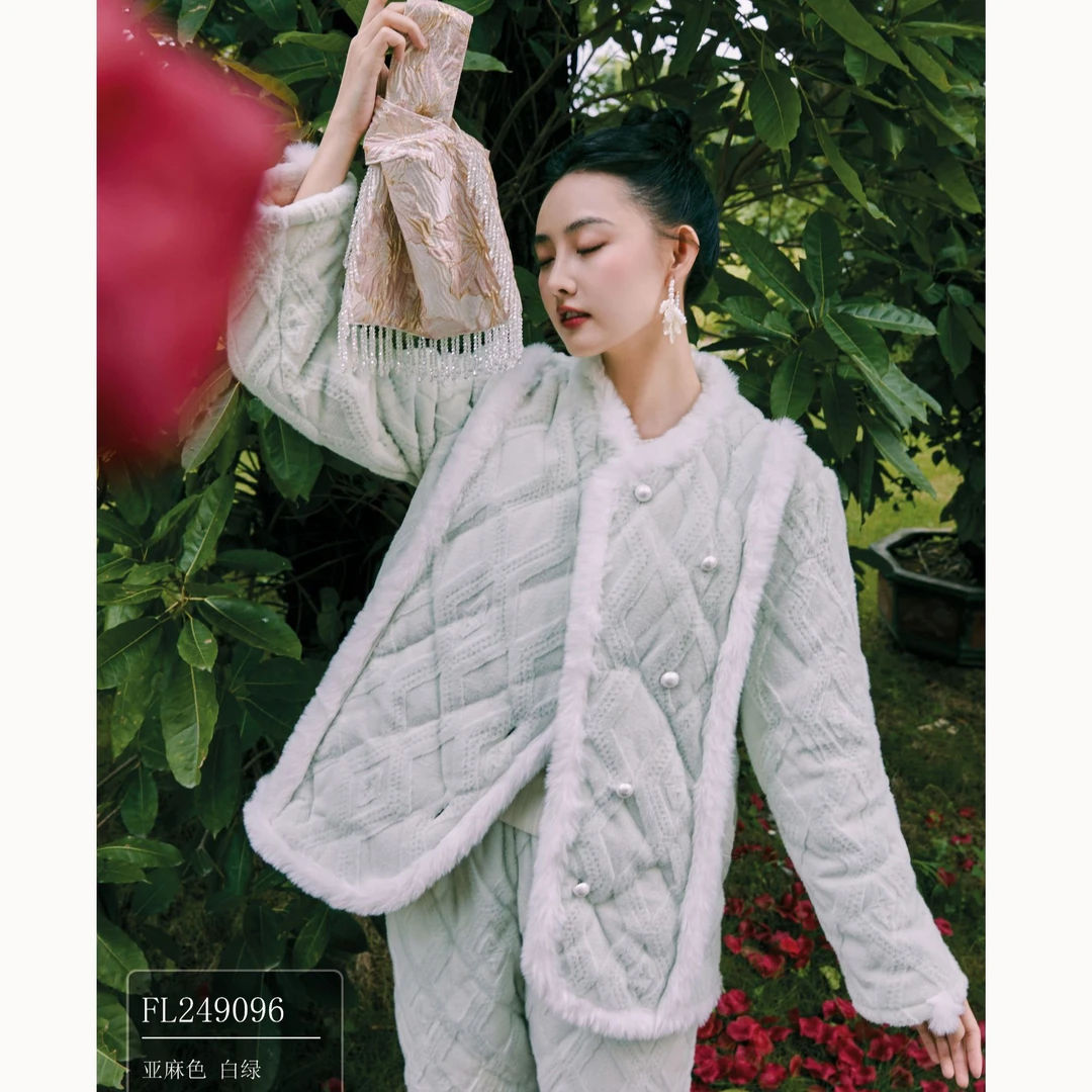 艾黎克斯新品高端设计师款轻奢高雅家居服套装