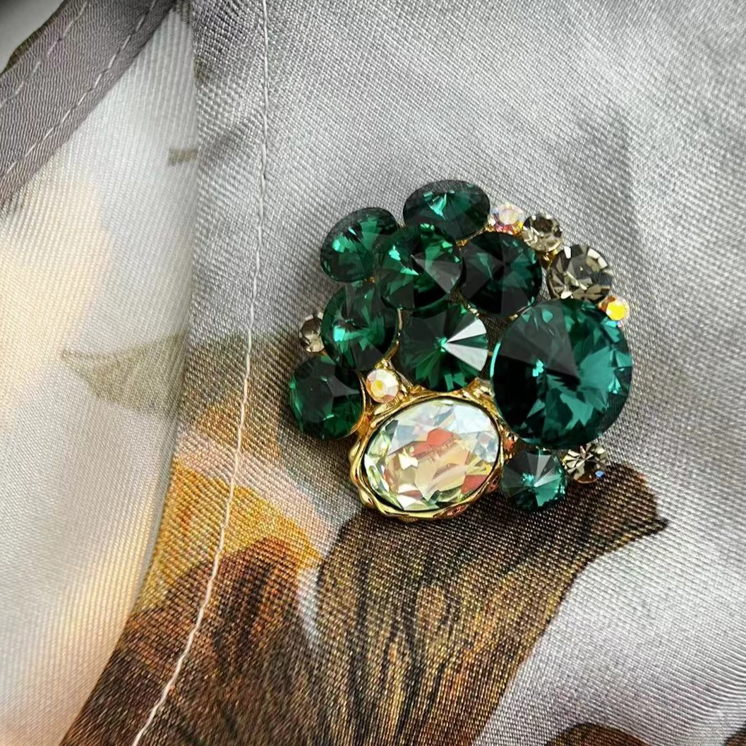 合金仿水晶胸针 禧娘娘经典百搭轻奢-花团锦簇绿色S2085简约奢华