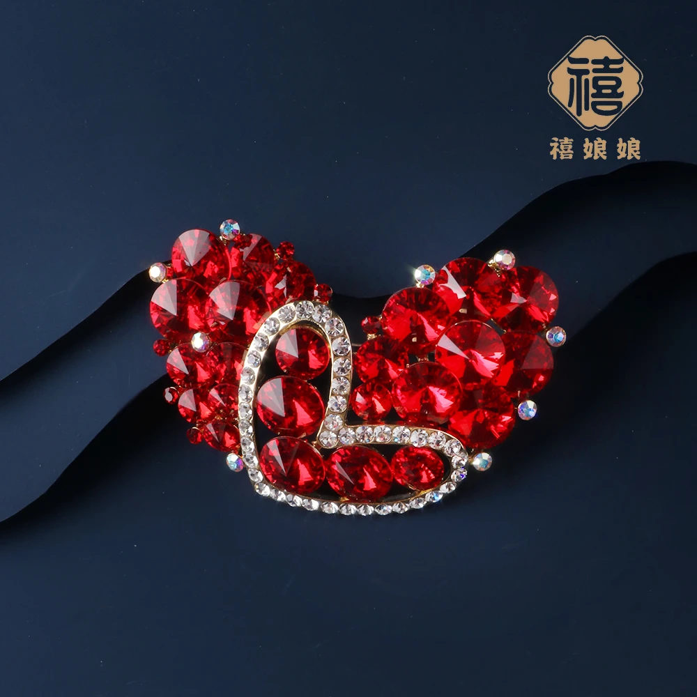 铜合金仿水晶胸针 禧娘娘经典时尚轻奢高档胸针-水晶爱心红S1512