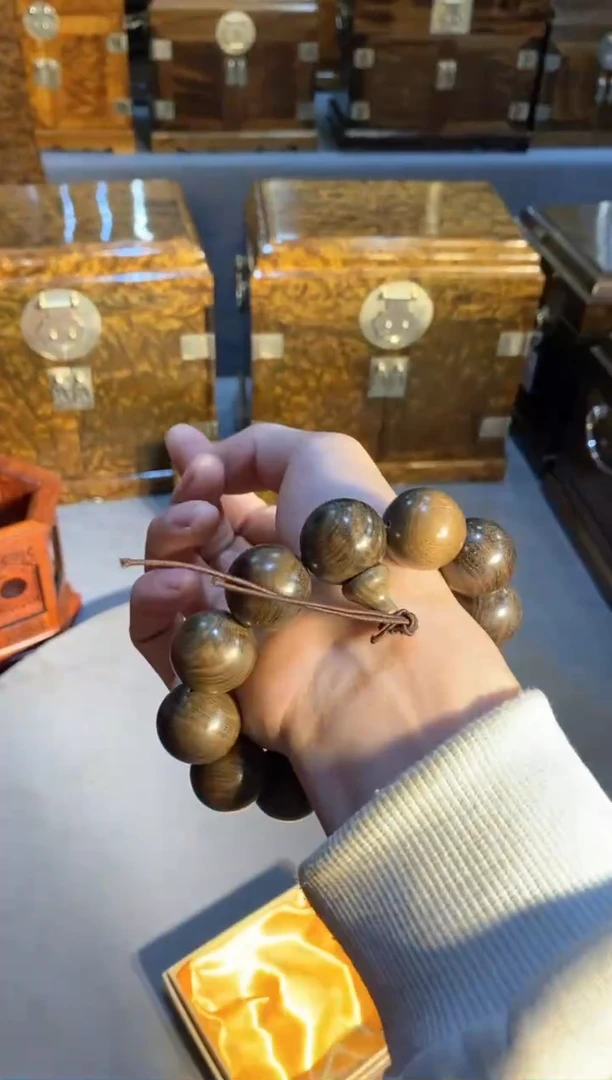 【闪购商品】乌木类成套家具阴沉 2.0手串