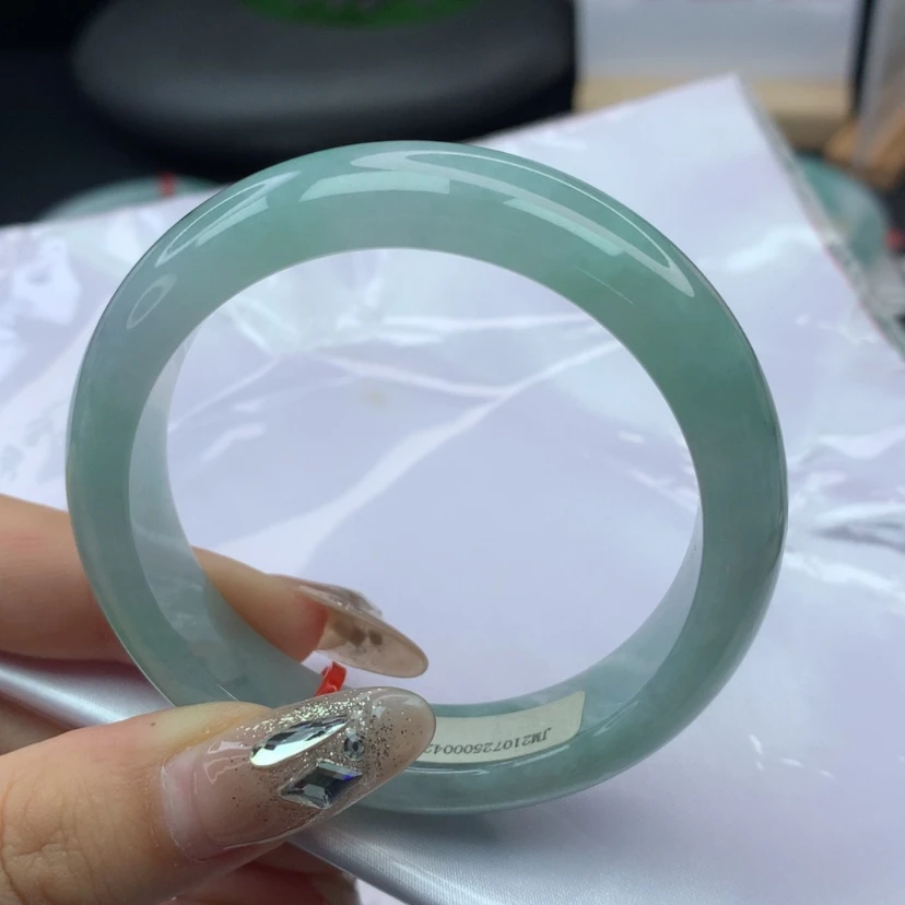 【闪购商品】翡翠手镯未镶嵌54圈口