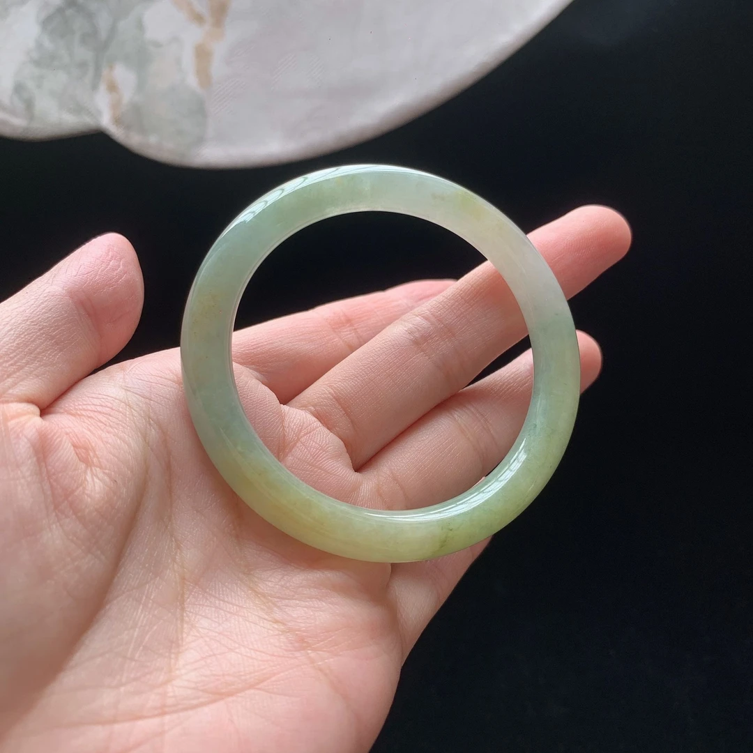 天然翡翠手镯A货51圈飘黄翡圆条美人镯少女精美时尚女款玉镯子W33