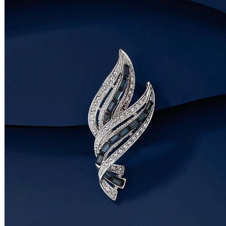 铜合金胸针 轻奢采兰胸针高档女精致叶子胸花新款潮别针节日礼物