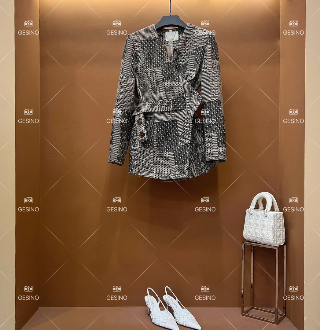 【关】秋季卡其色小香风英伦时尚小众外套气质长袖女QD-2024755