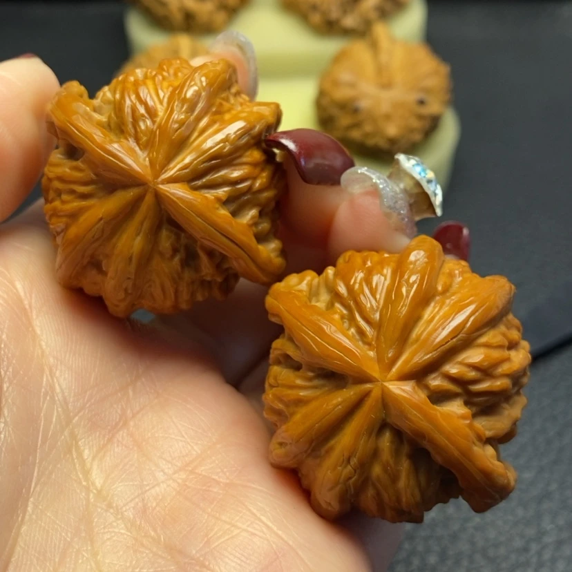 【闪购商品】文玩核桃吊坠