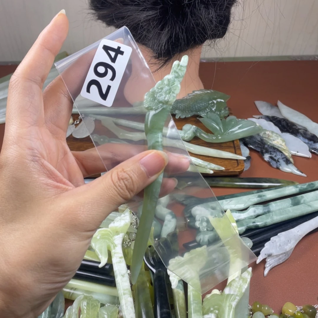 【闪购商品】蛇纹石玉发饰合金养**杞