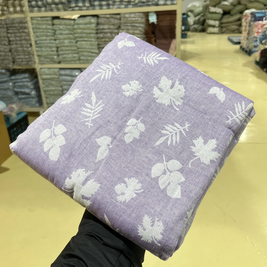 180x220cm纯棉双层纱提花盖毯床单紫色枫叶