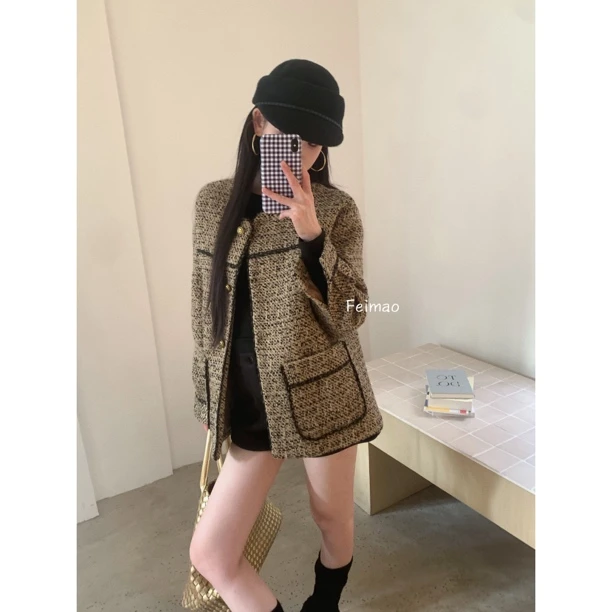 【赵小小yimao】76252 含羊毛撞色边杂色高级财阀千金小香风短外套