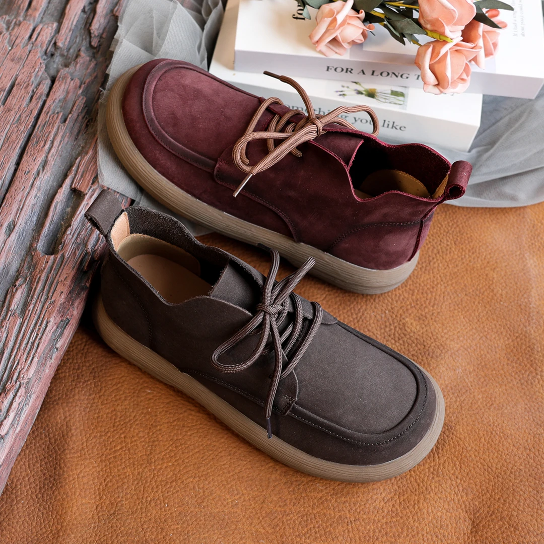 拙手作2025新款头层牛皮复古时尚圆头舒适简约系带平底鲨鱼小单靴