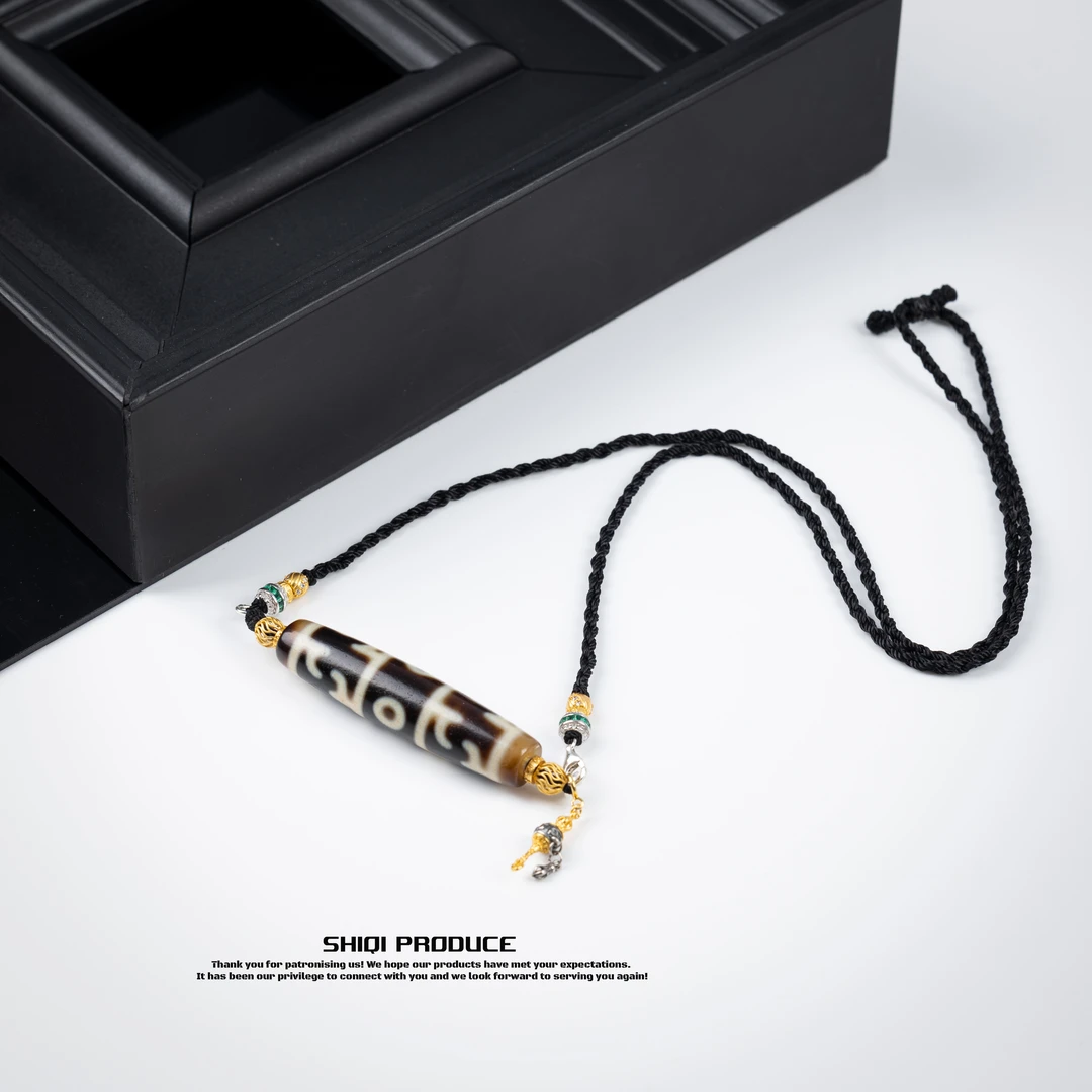 莲师三眼玛瑙珠项链（多样性发货）L086