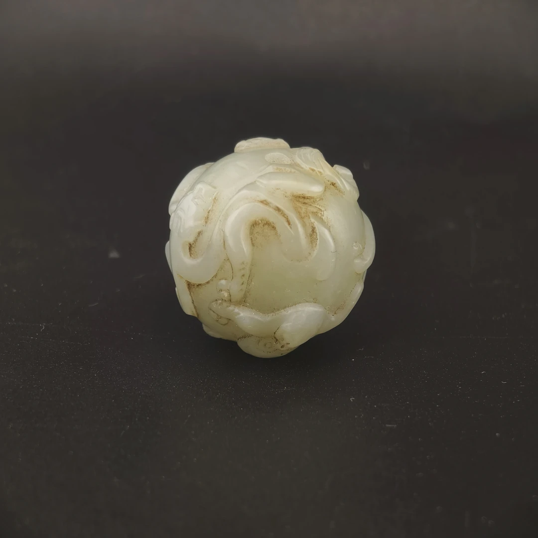 清晚期和田玉螭龙珠/HY238437/金玉良缘/槐荫山房