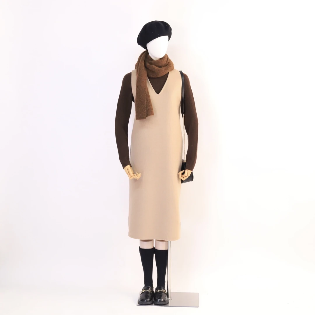 双面呢V领背心裙