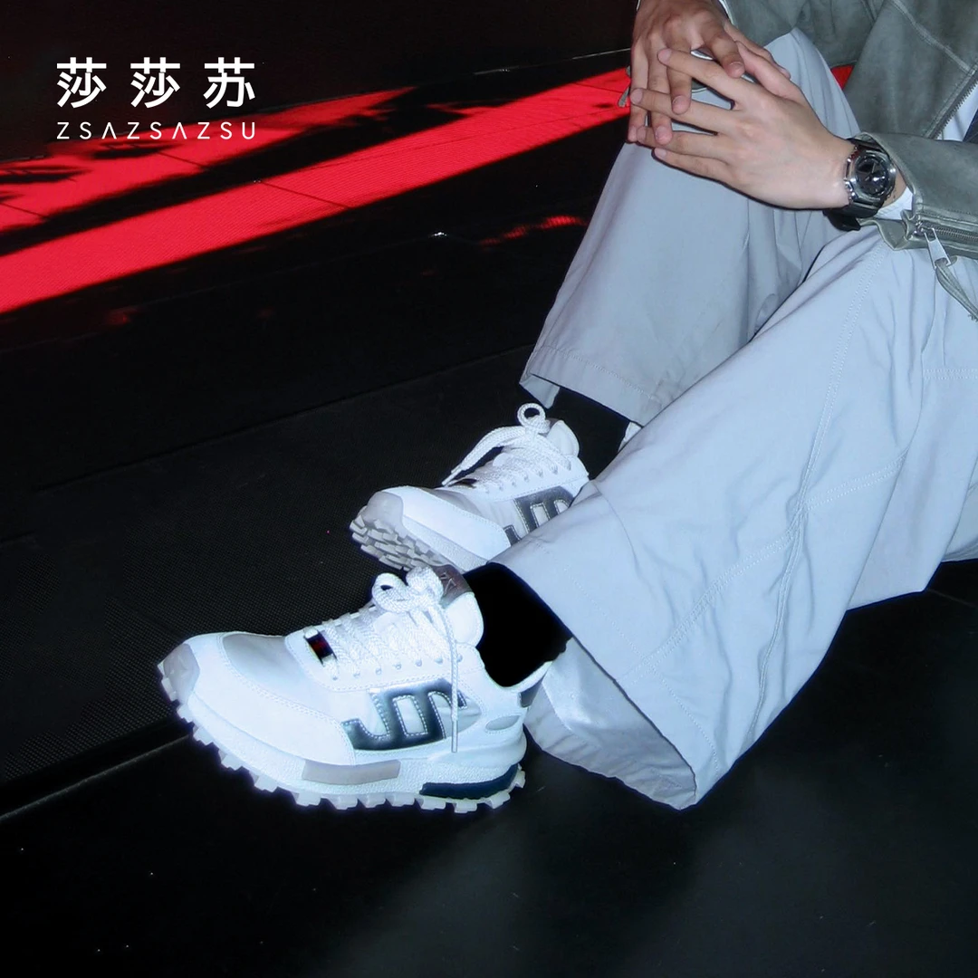 【侯明昊同款】莎莎苏春夏透气增高银色老爹鞋男款休闲鞋ZA54188-31