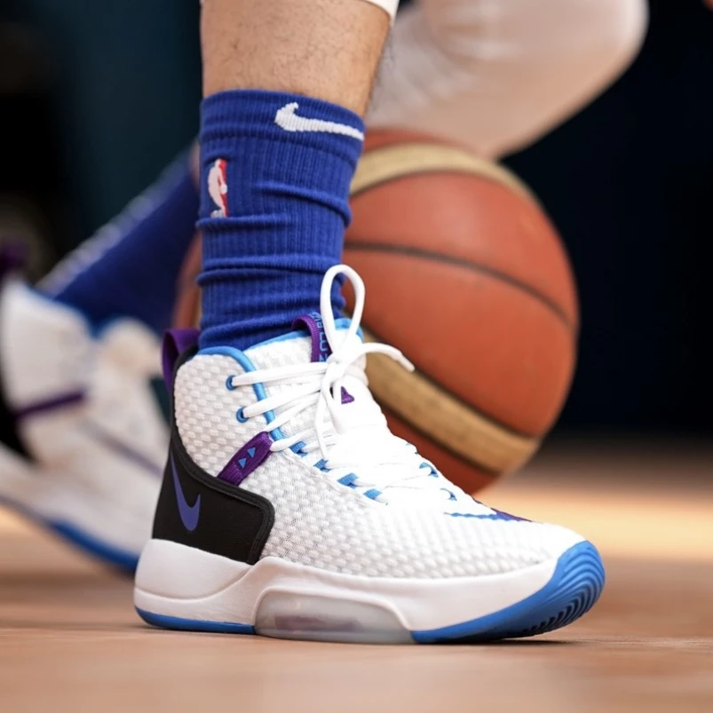 NIKE/耐克 Zoom Rize 1男鞋中帮运动实战篮球鞋黑白蓝BQ5398-101