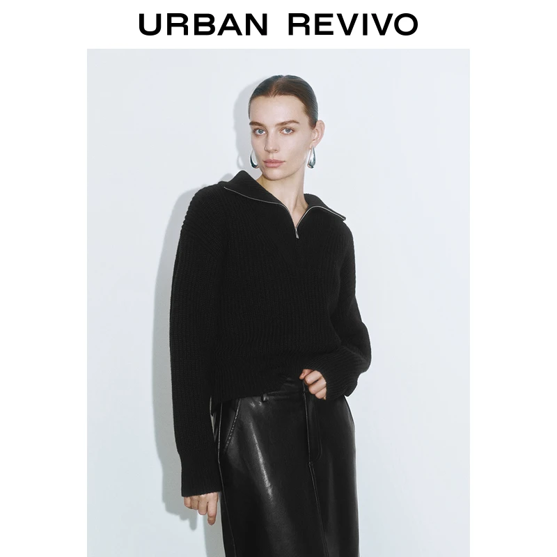 UR2024冬季新款女装简约休闲立领拉链肌理感针织衫UWG940332