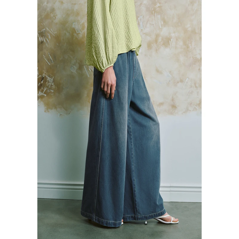 UR2024秋季新款女装复古休闲百搭阔腿显瘦牛仔长裤UWH840107