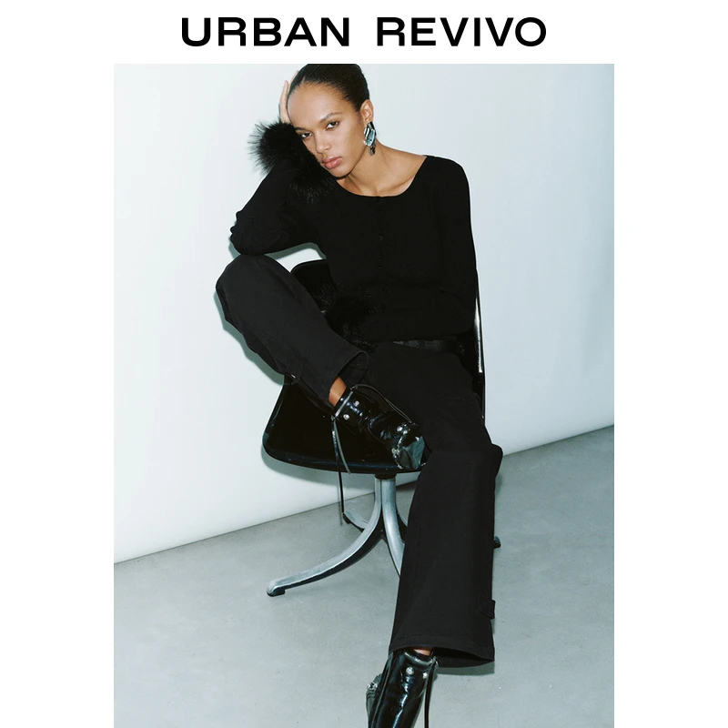 UR2024冬季新款女法式气质U领修身短款羽毛针织开衫UYV940024