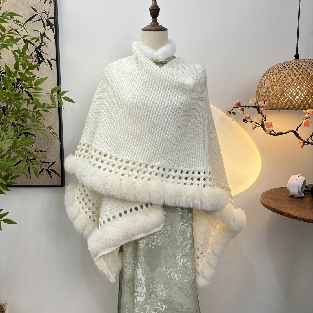 旗袍披肩秋冬加厚披肩米白色针织斗篷