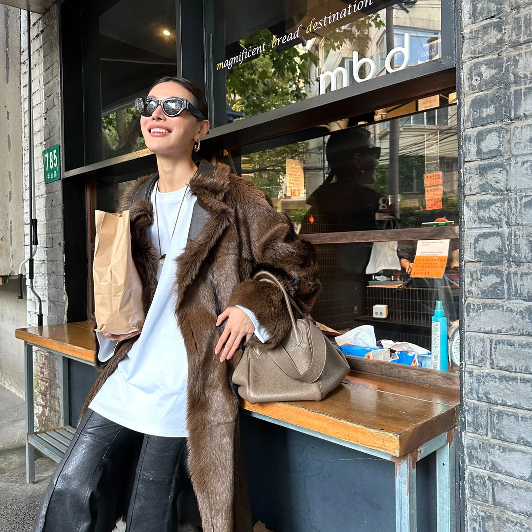 LEVIN LOVE 可可棕滑子毛皮毛一体长外套 A006JX4001