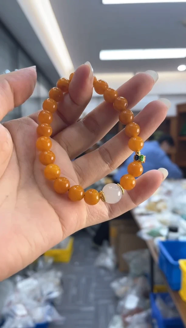 【闪购商品】蜜蜡裸石未镶嵌多样性单个发货