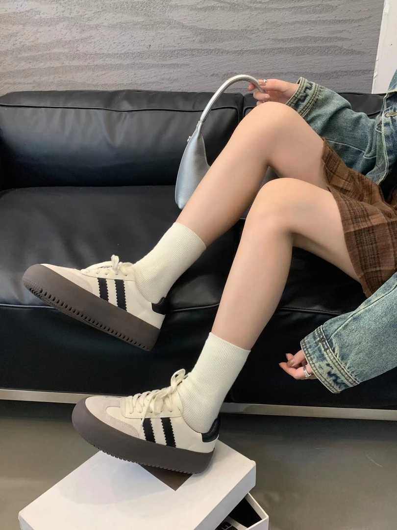 广州手工女鞋时尚百搭小众厚底ins低帮圆头系带面包板鞋