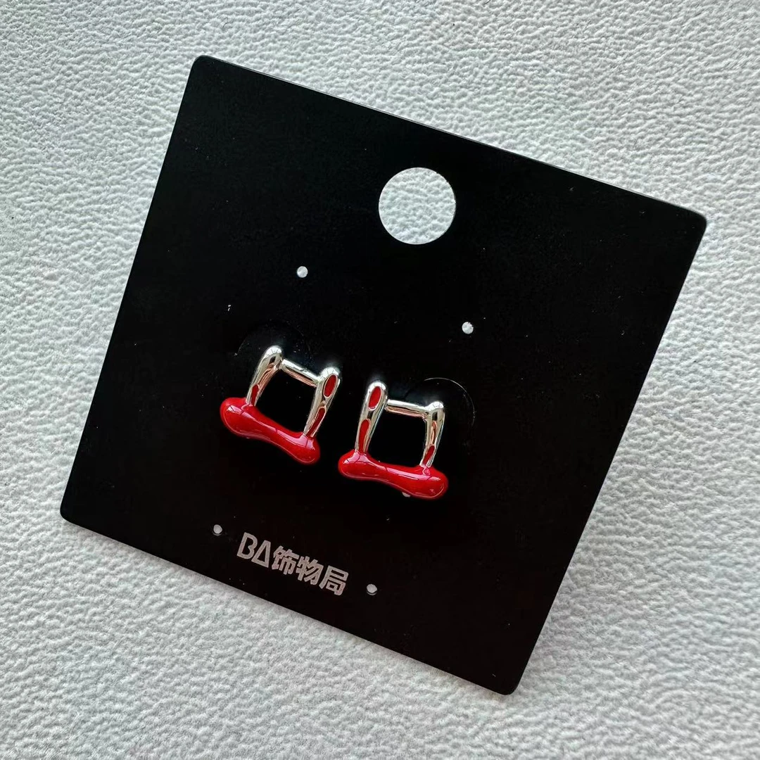 铜合金耳饰 黑魔法牙齿耳钉  0509