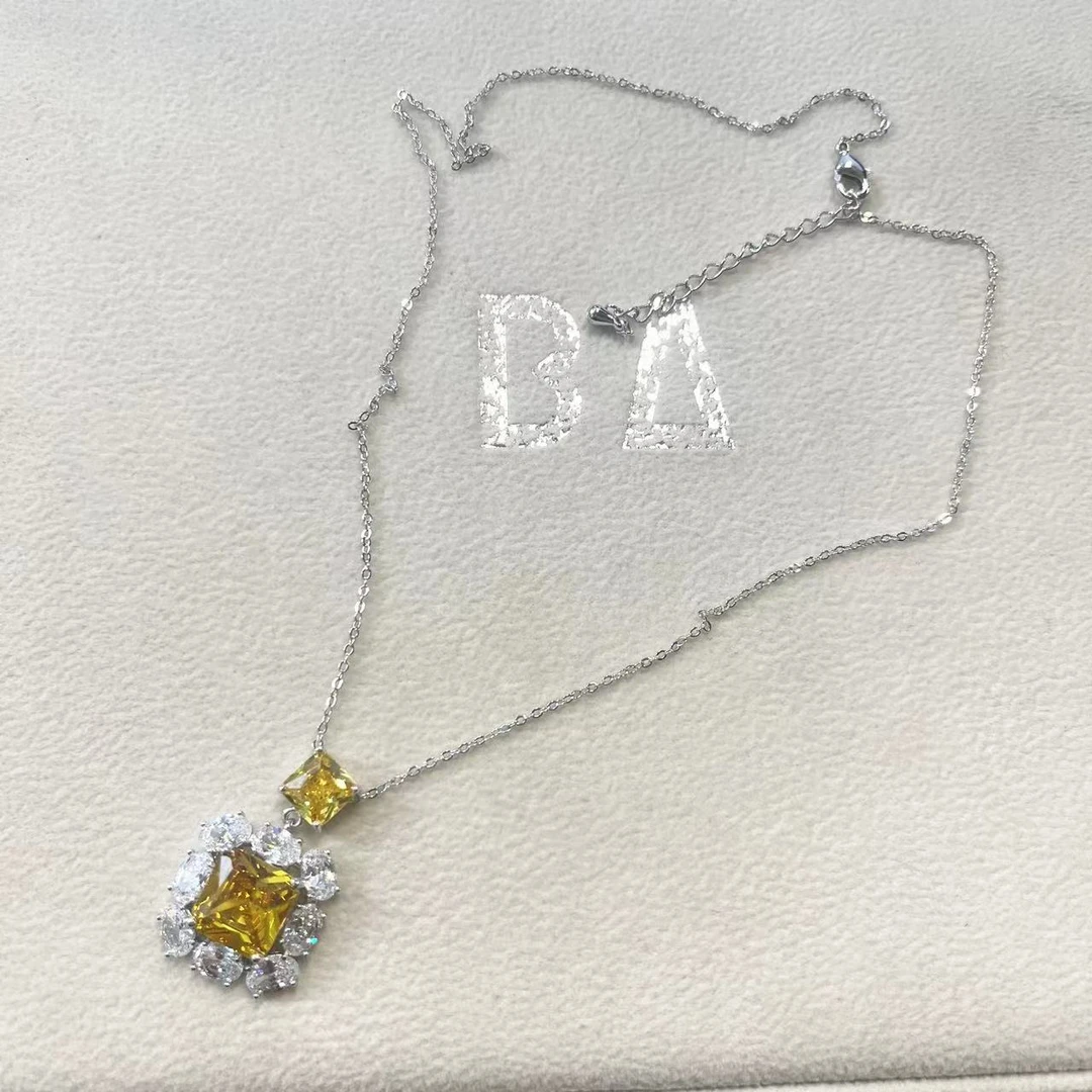 铜合金项链 轻奢时尚百搭黄色气质项链细链2025