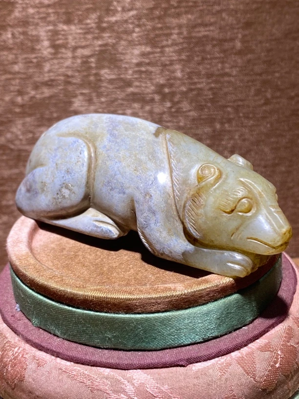 和田玉，和田玉卧熊