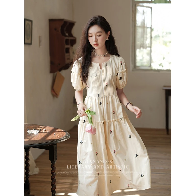 鹿向南【乔伊斯花园】法式夏季复古气质温柔碎花连衣裙LXN30702