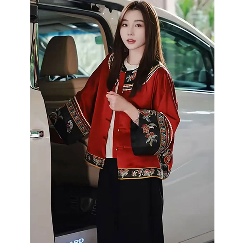 新中式复古红色缎面衬衫外套女春秋2025新款国风刺绣醋酸开衫上衣