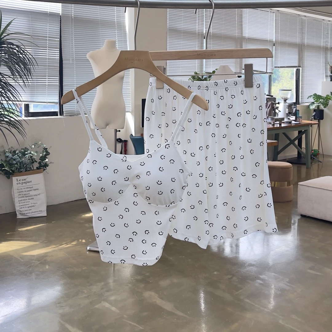 2025新款可外穿休闲条纹可爱笑脸吊带短裤家居服套装241105