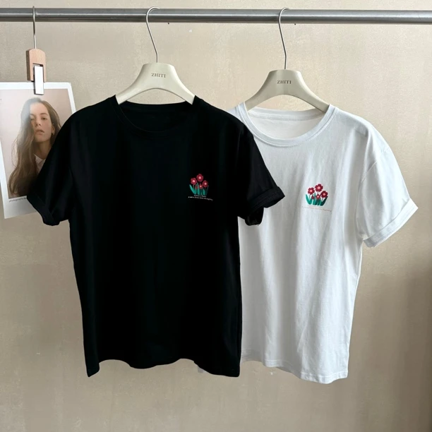 简约清新小花朵短袖圆领休闲上衣