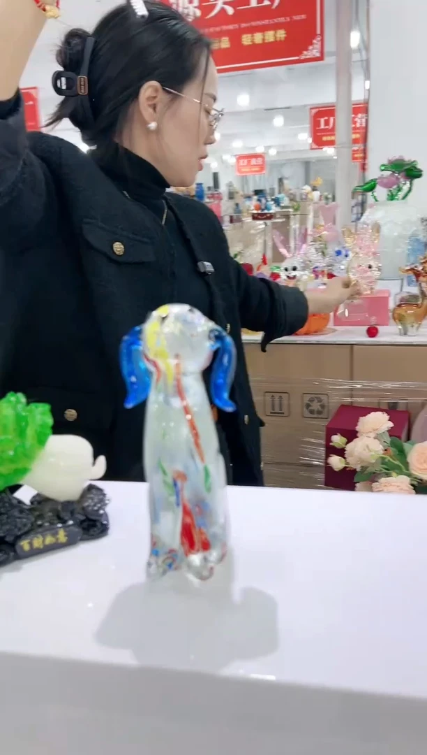 【闪购商品】宏睿国际贸易---琉璃狗