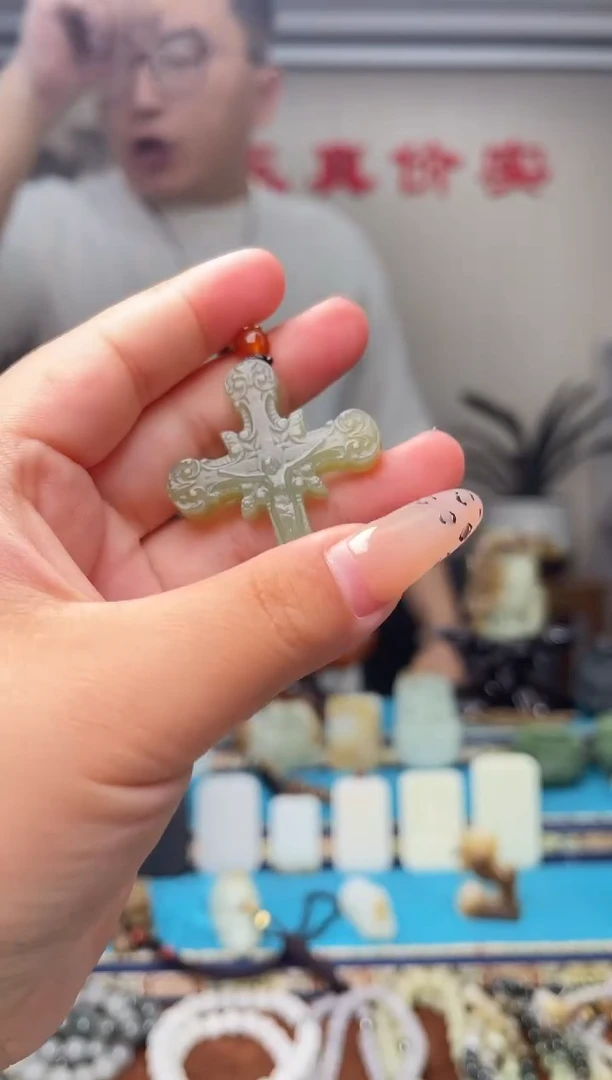 【闪购商品】和田玉颈饰未镶嵌1