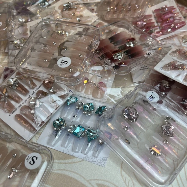 【孤品！！默认微瑕no退no换 两单飞 】纯手工穿戴甲完美主义绕路